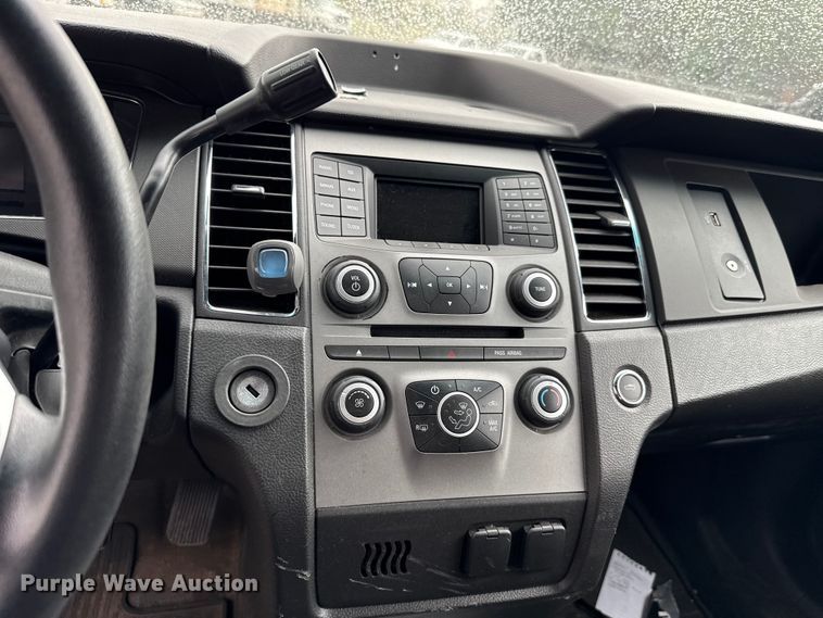 image for item EG8757 2017 Ford Taurus Police 