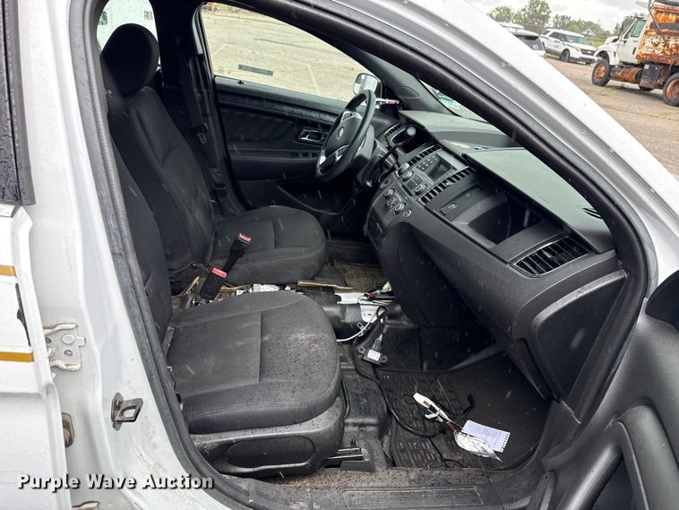 image for item EG8757 2017 Ford Taurus Police 