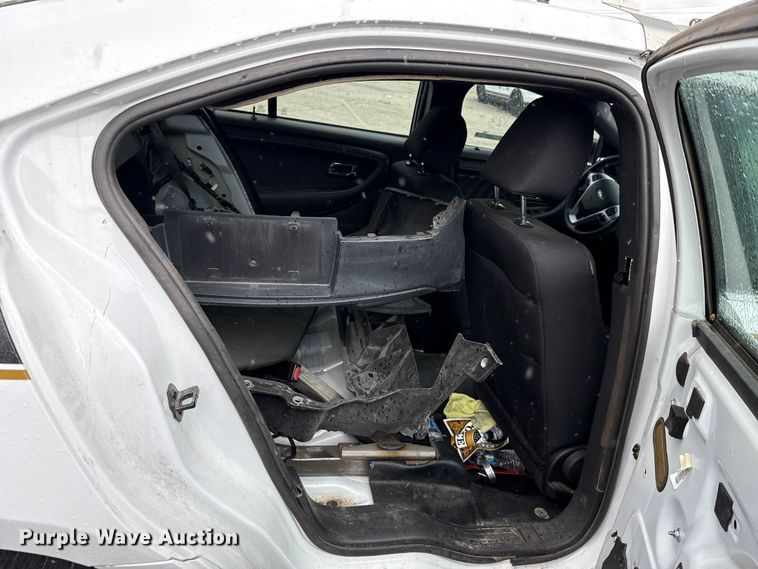 image for item EG8757 2017 Ford Taurus Police 