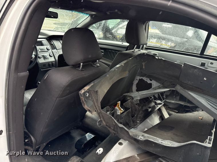 image for item EG8757 2017 Ford Taurus Police 