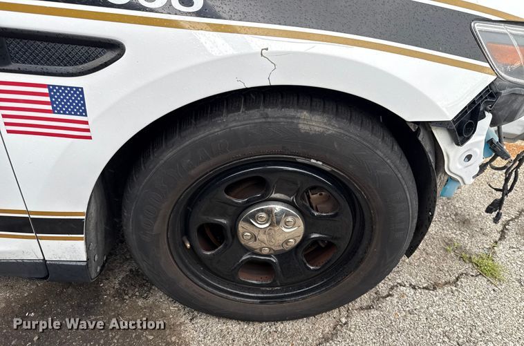 image for item EG8757 2017 Ford Taurus Police 
