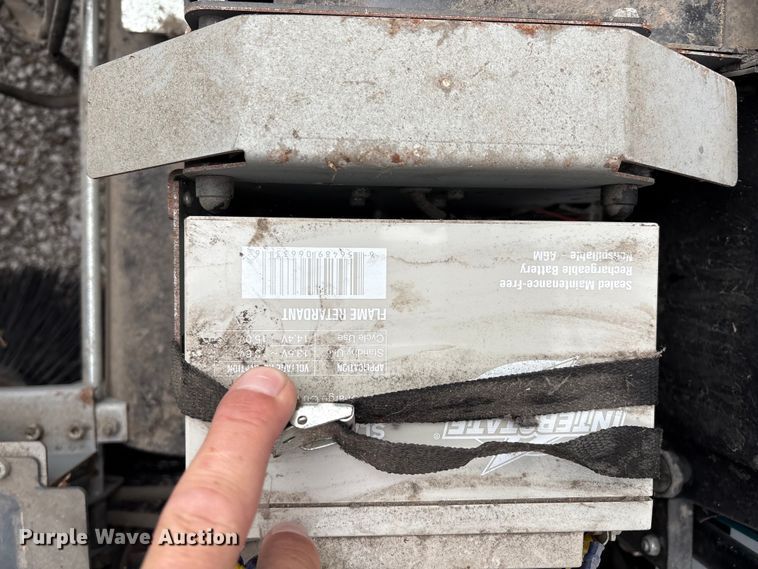 image for item EG8761 Tennant S3B floor sweeper