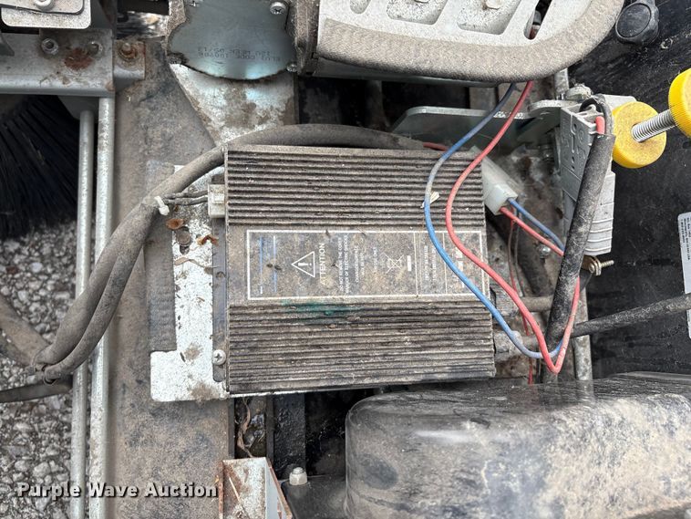 image for item EG8761 Tennant S3B floor sweeper