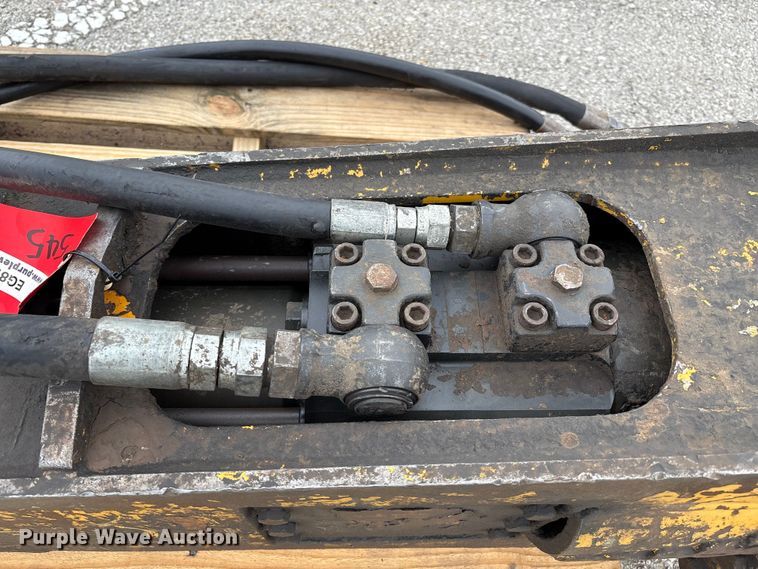 image for item EG8765 Indeco breaker