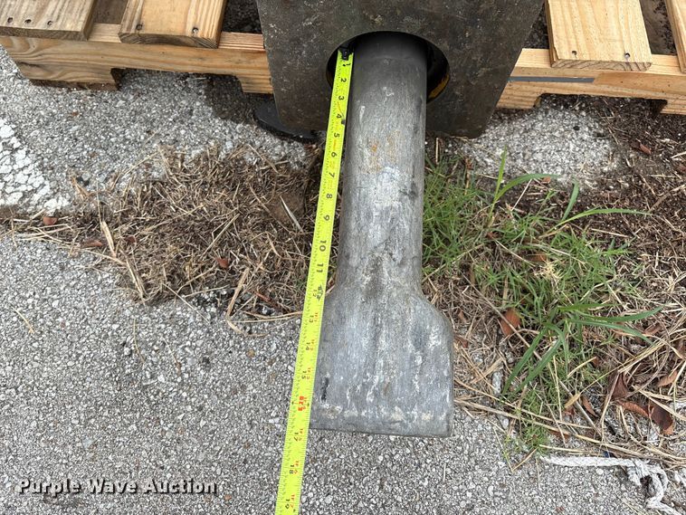 image for item EG8765 Indeco breaker