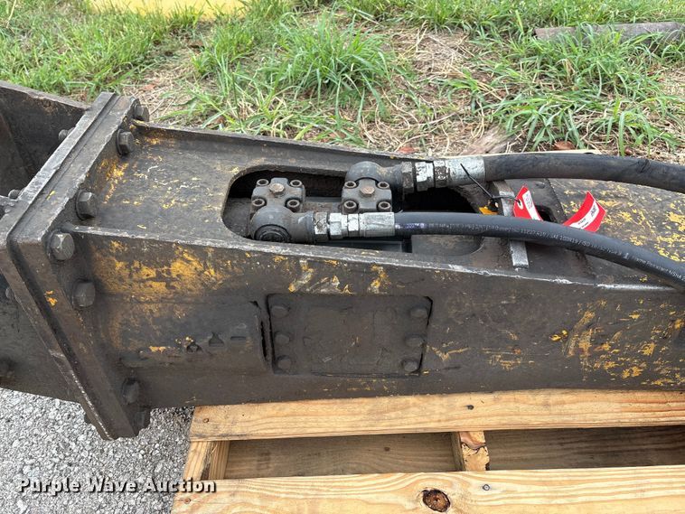 image for item EG8765 Indeco breaker