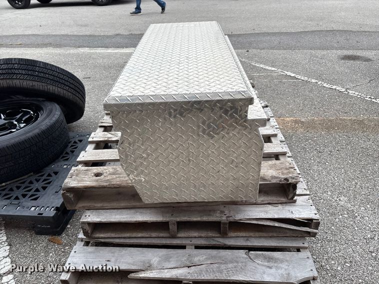 image for item EG8766 UWS toolbox