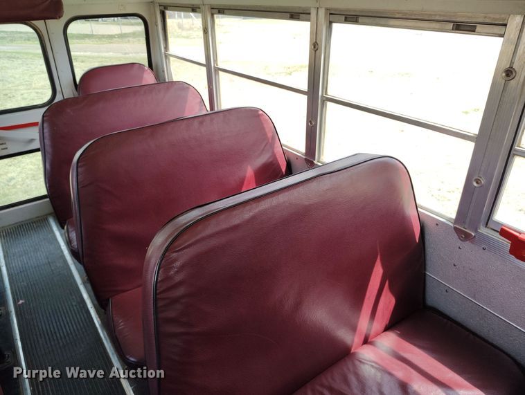 image for item EH0219 2002 Blue Bird school bus