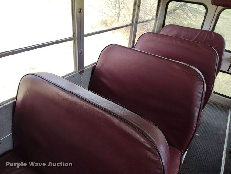 image for item EH0219 2002 Blue Bird school bus