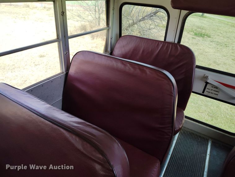 image for item EH0219 2002 Blue Bird school bus