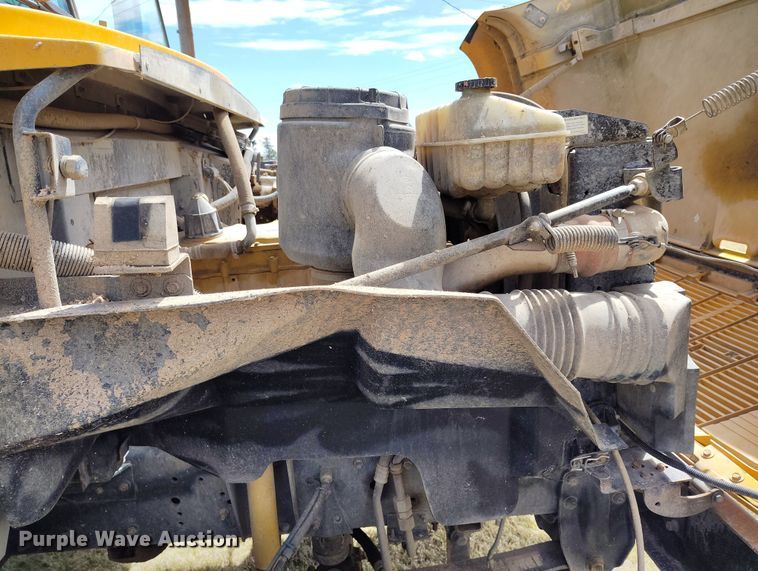 image for item EH0219 2002 Blue Bird school bus