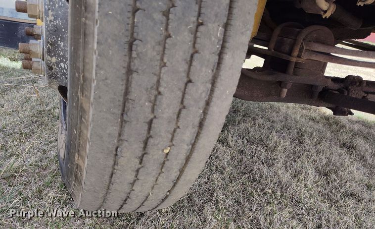 image for item EH0219 2002 Blue Bird school bus