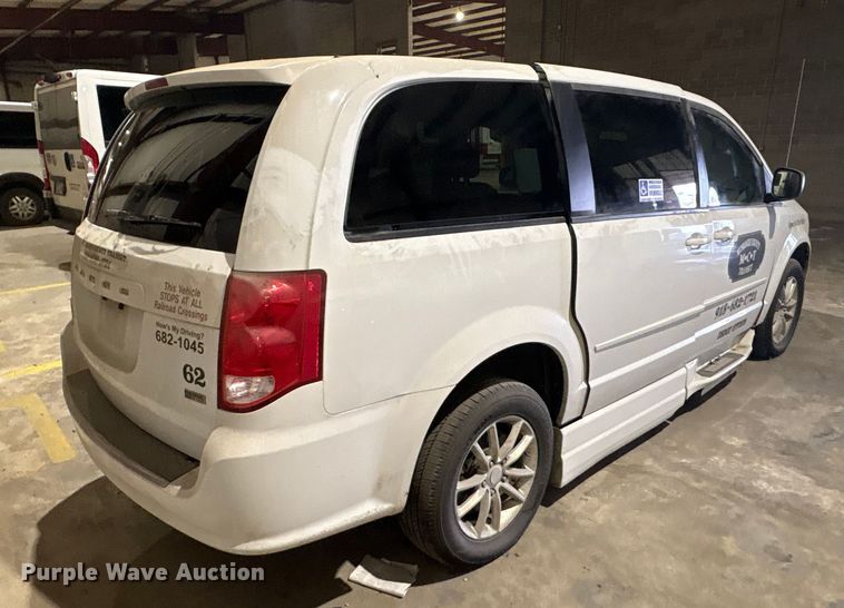 image for item EH7520 2015 Dodge Grand Caravan handicap accessible van