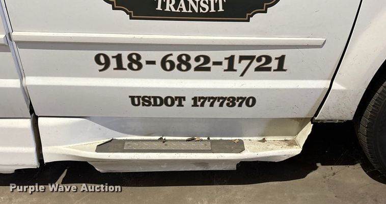 image for item EH7520 2015 Dodge Grand Caravan handicap accessible van