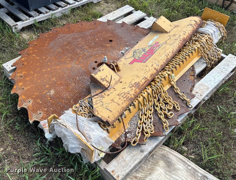 image for item EJ7659 Tiger boom mower parts