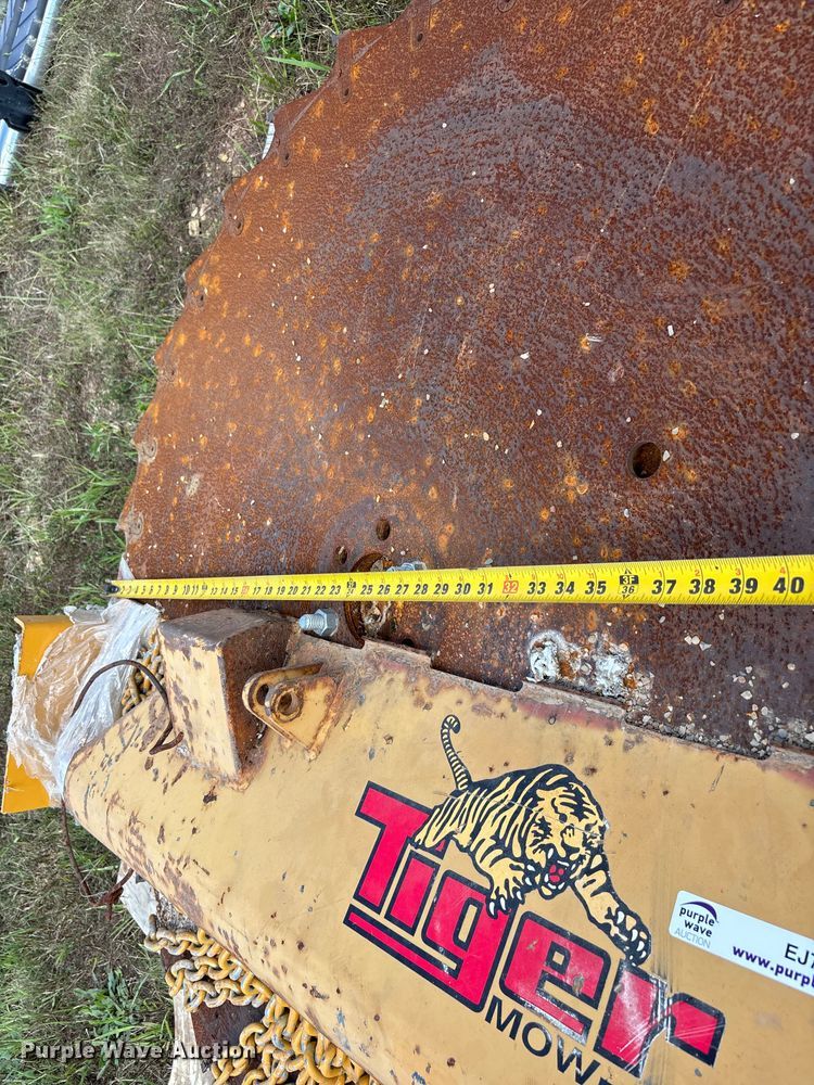 image for item EJ7659 Tiger boom mower parts