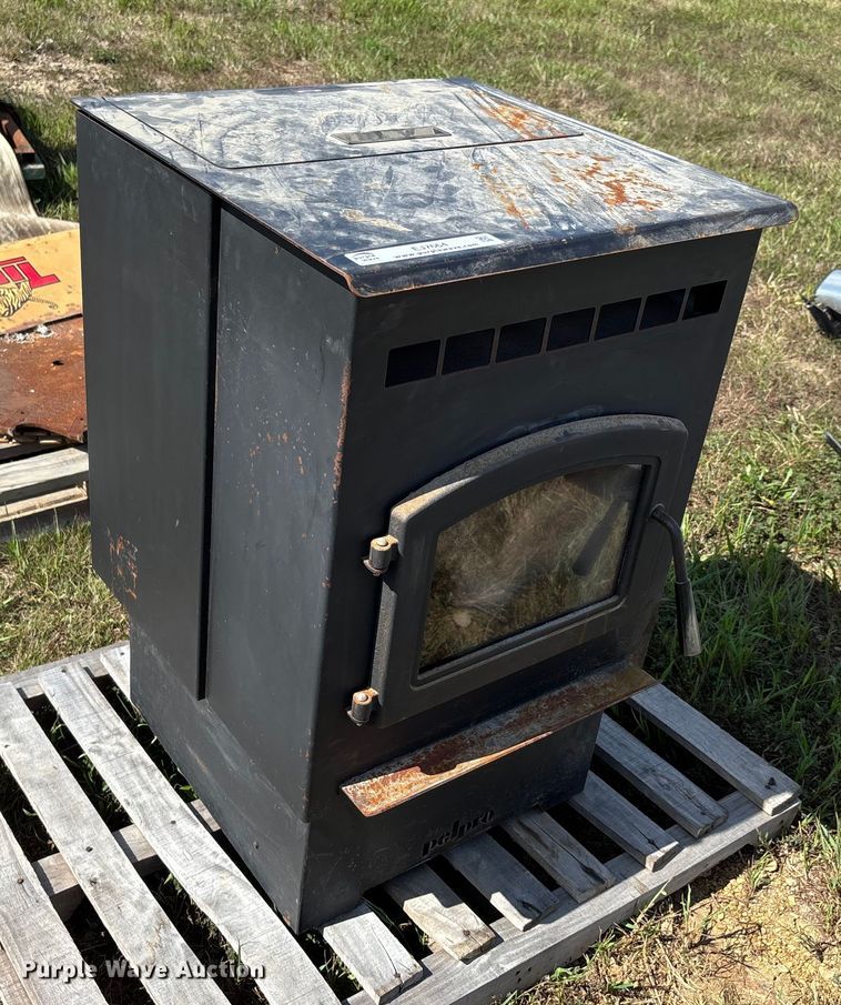 image for item EJ7664 Pellet furnace