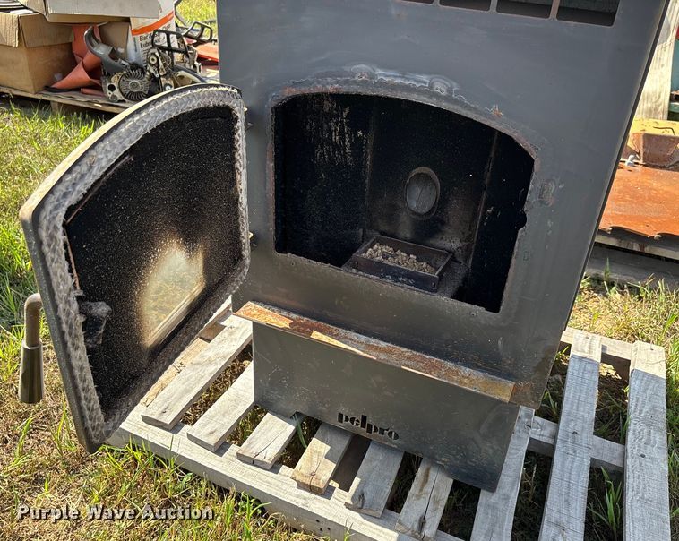 image for item EJ7664 Pellet furnace