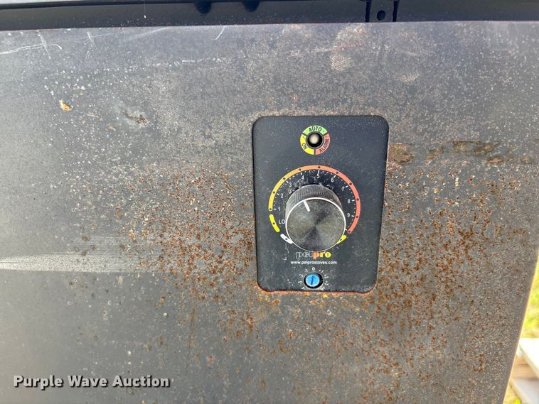 image for item EJ7664 Pellet furnace