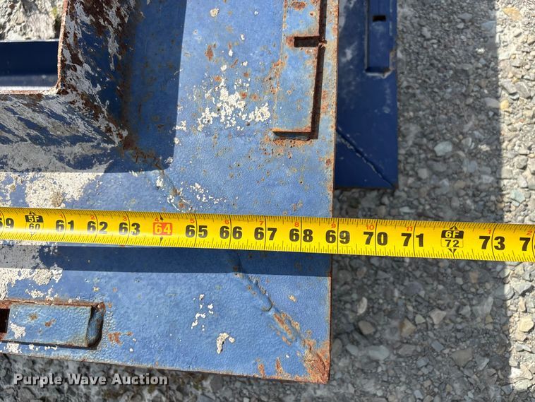 image for item EJ7666 Approximately (20) concrete forms