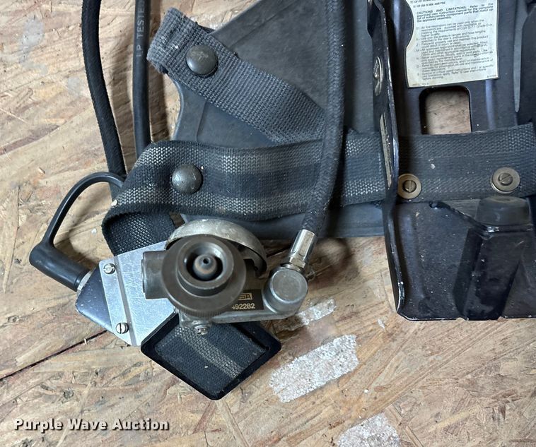 image for item EJ7670 MSA SCBA equipment