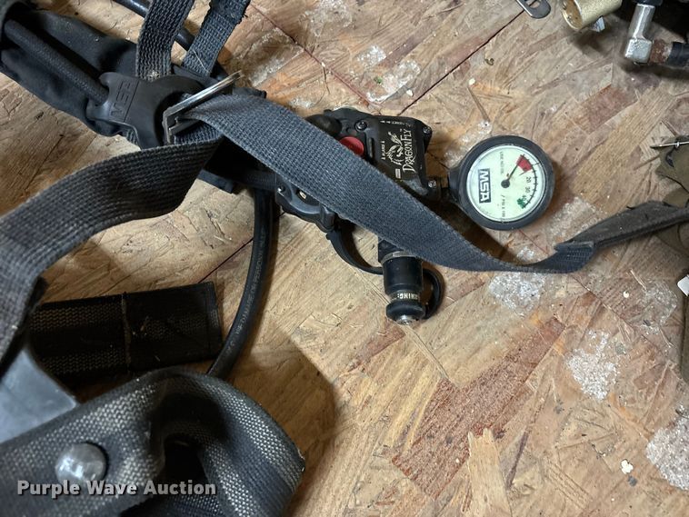image for item EJ7670 MSA SCBA equipment