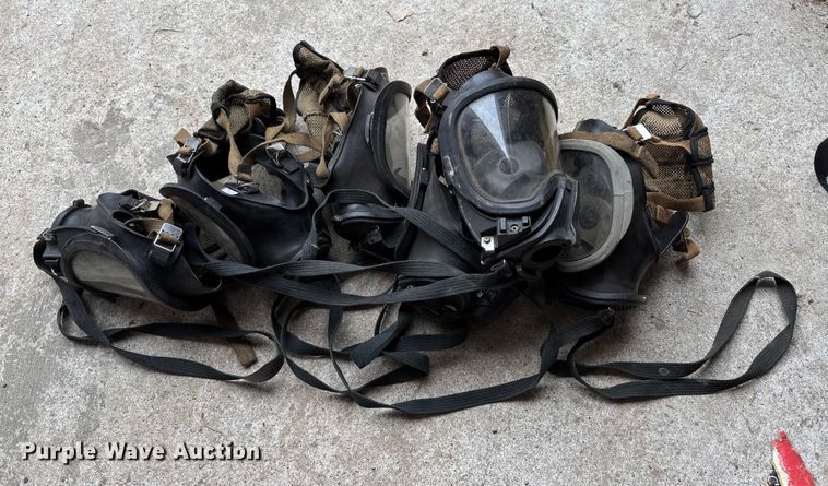 image for item EJ7670 MSA SCBA equipment