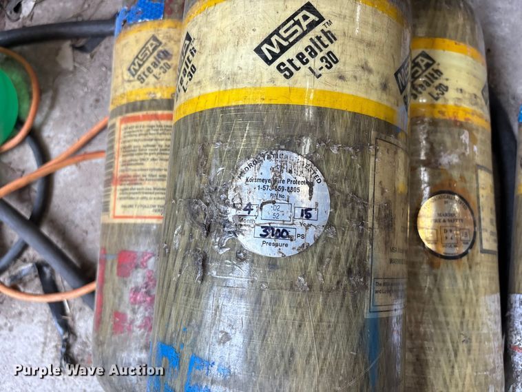 image for item EJ7670 MSA SCBA equipment