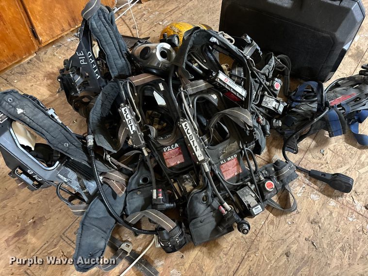 image for item EJ7671 Scott SCBA equipment