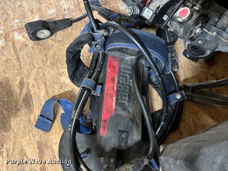 image for item EJ7671 Scott SCBA equipment