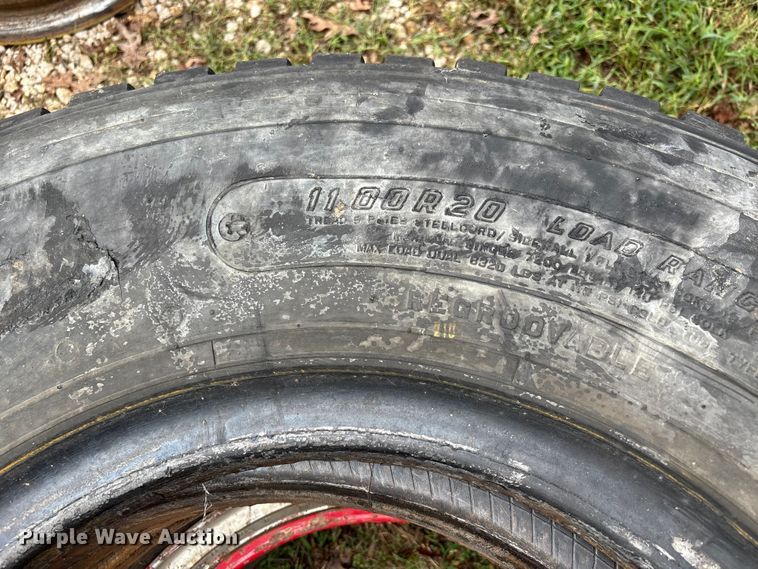 image for item EJ7673 Truck tires and wheels