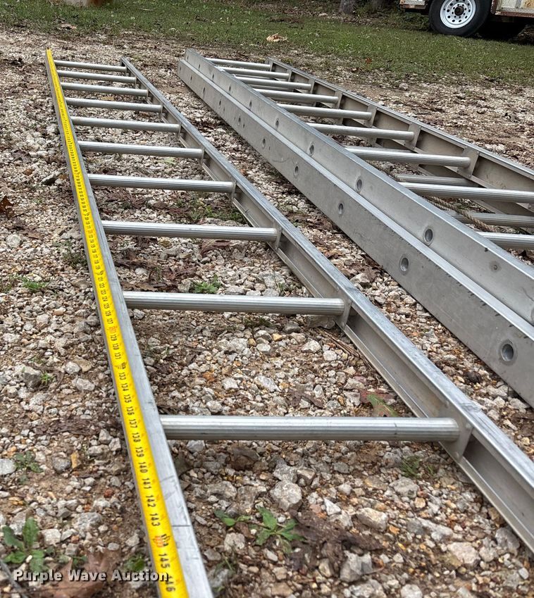 image for item EJ7674 4' ladder