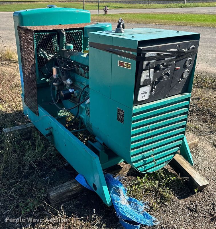 image for item EL0009 Onan 30EK-15R generator