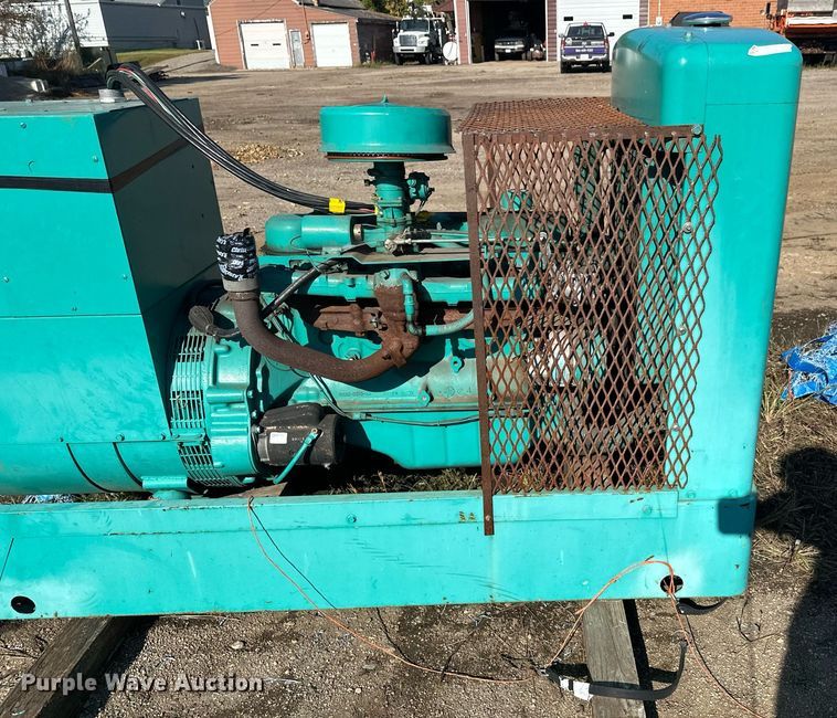 image for item EL0009 Onan 30EK-15R generator