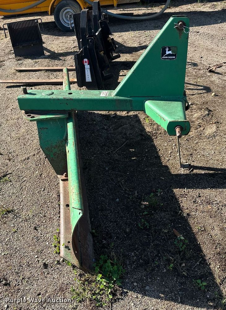 image for item EL0011 John Deere blade