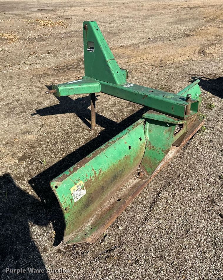 image for item EL0011 John Deere blade