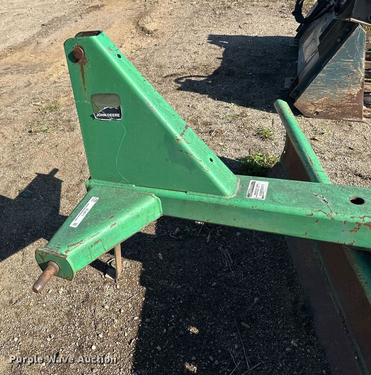 image for item EL0011 John Deere blade