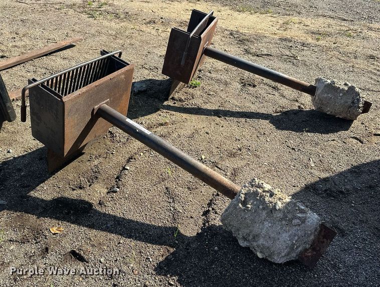 image for item EL0013 (2) grills