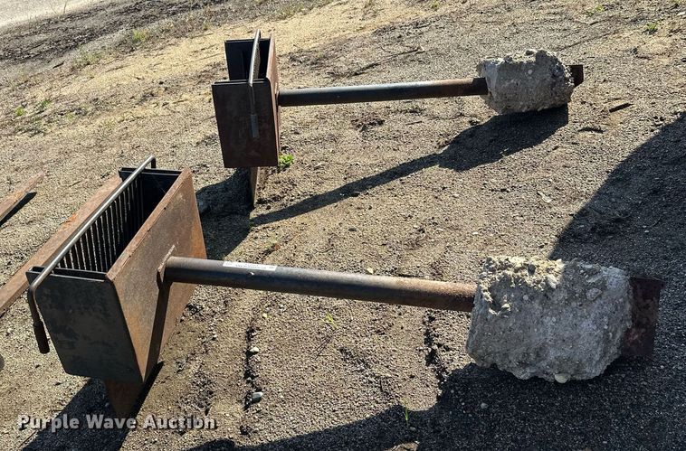 image for item EL0013 (2) grills