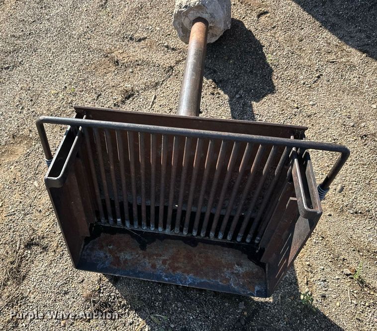 image for item EL0013 (2) grills