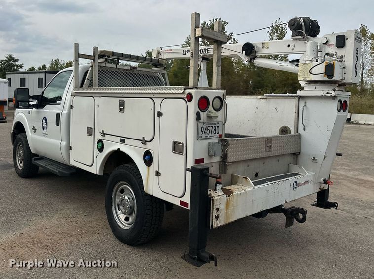 image for item EL0019 2014 Ford F350 utility bed pickup truck