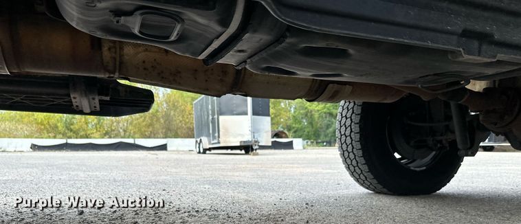 image for item EL0019 2014 Ford F350 utility bed pickup truck