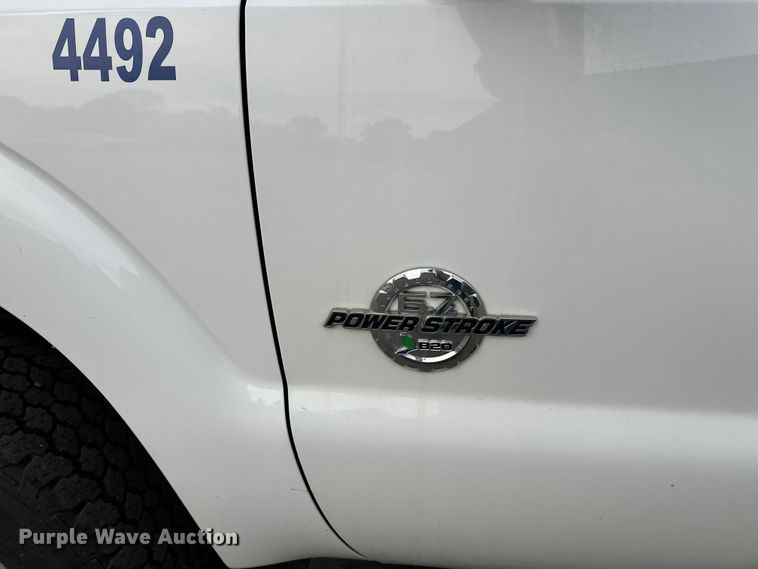 image for item EL0019 2014 Ford F350 utility bed pickup truck