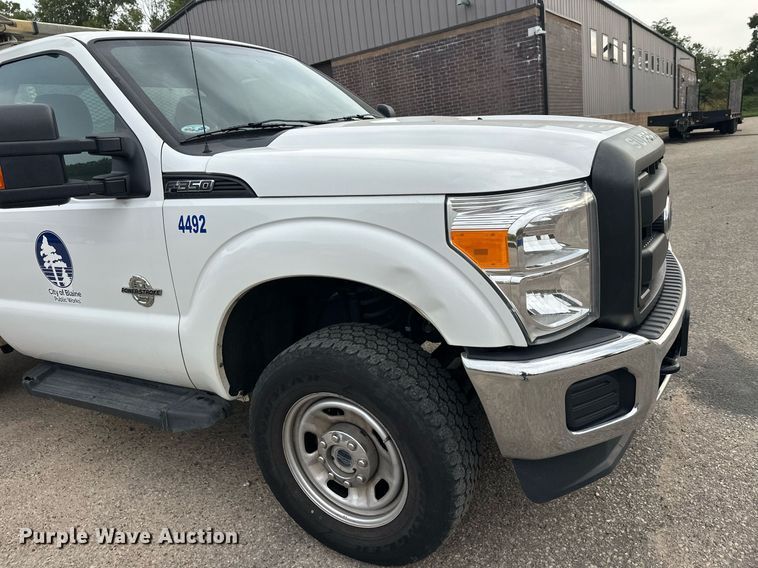 image for item EL0019 2014 Ford F350 utility bed pickup truck