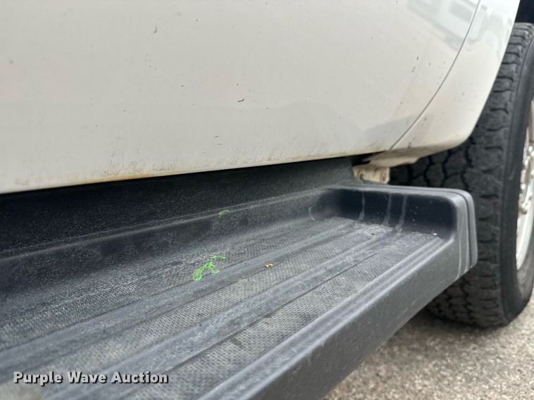 image for item EL0019 2014 Ford F350 utility bed pickup truck