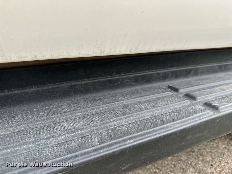 image for item EL0019 2014 Ford F350 utility bed pickup truck