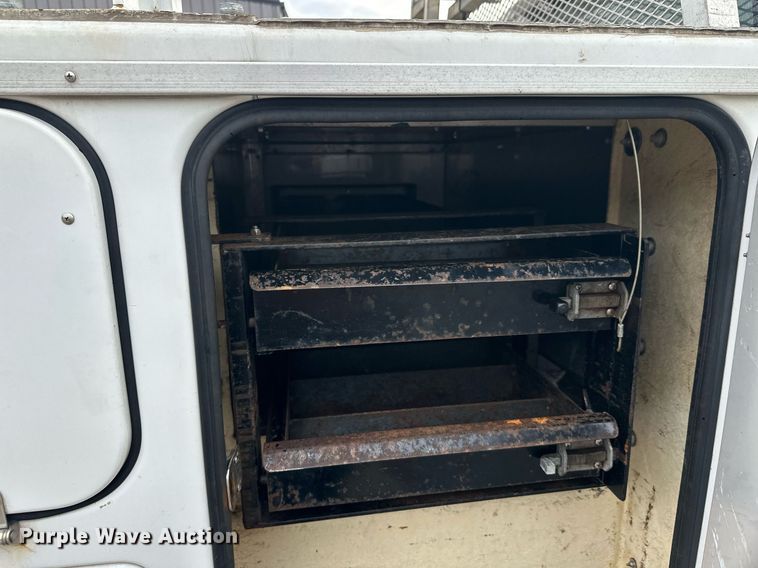 image for item EL0019 2014 Ford F350 utility bed pickup truck