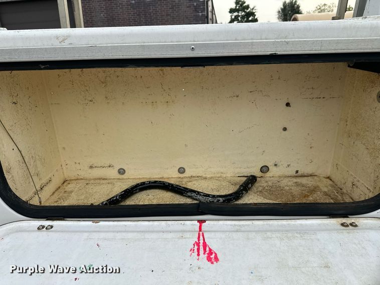 image for item EL0019 2014 Ford F350 utility bed pickup truck