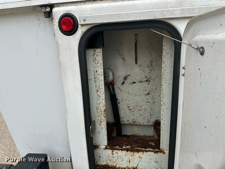 image for item EL0019 2014 Ford F350 utility bed pickup truck