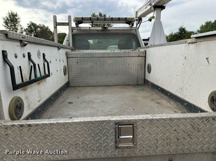 image for item EL0019 2014 Ford F350 utility bed pickup truck